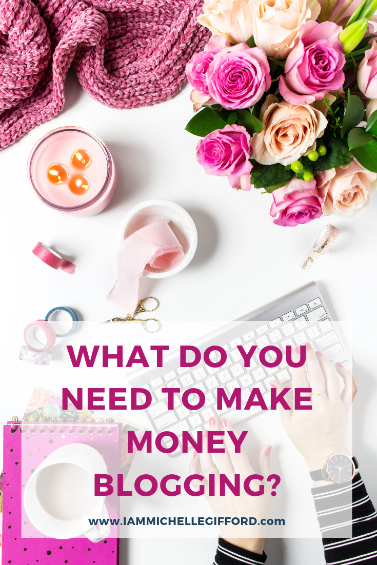 Who says it takes years to make money blogging? This post breaks all the different options available down so you know which is your best fit. Learn how to make money blogging, by reading this! IamMichelleGifford nails it! Best resources out there! #mompreneur #bossbabes #blogging 